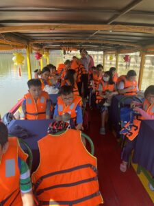 Du Ngoạn Sử Xanh