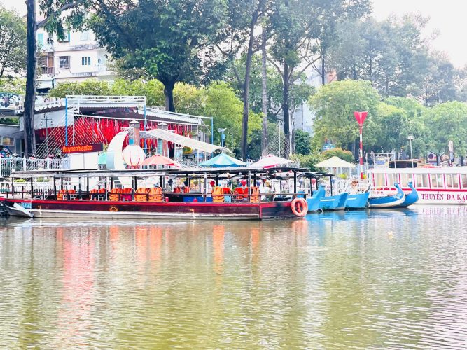 z5753870786490_cbfc998699f82d435e7205b6d6bb40a1